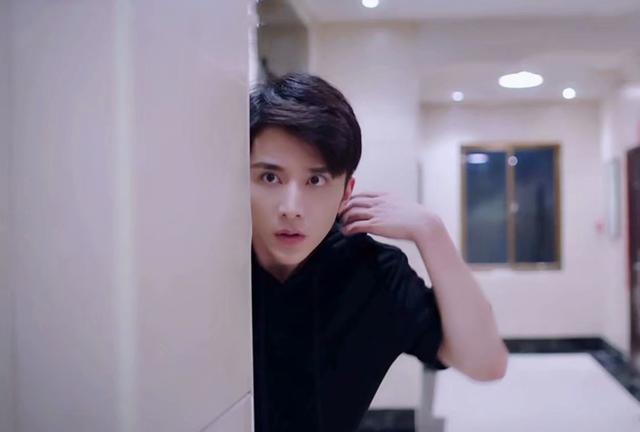 以家人之名|《以家人之名》贺子秋的官配悄悄上线，观众：不敢相信是她