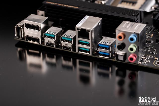 华为|ProArt Z490 CREATOR 10G主板评测：创作者的得力助手