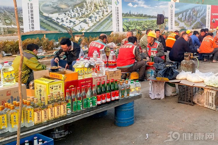 「豌豆苗」有剧毒！菜市场售卖假香料，马上检查你家厨房，发现了赶紧扔掉