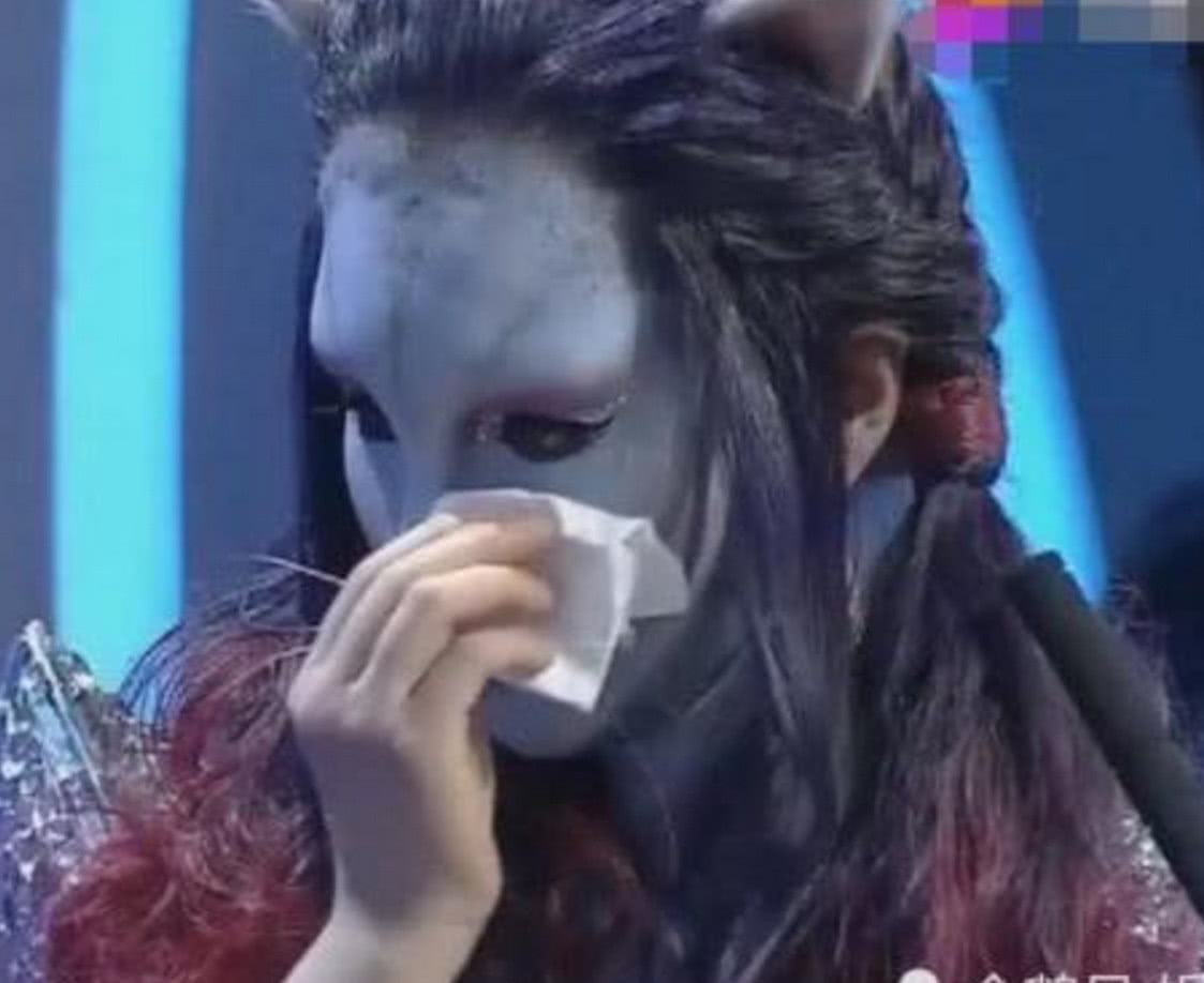 非诚勿扰|《非诚勿扰》无人敢牵手的“猫脸”女嘉宾,露出真容之后,美出了新境界