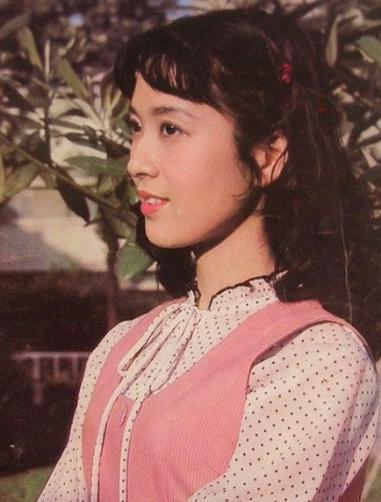 龚雪|80年代“封面女神”龚雪，因流氓大案退出娱乐圈，她近况如何？