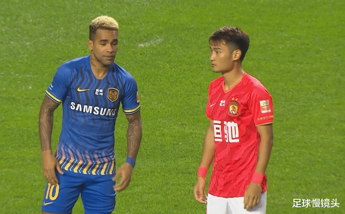 江苏苏宁|1-2！中超8冠王轰然倒下，卡纳瓦罗诡异一笑，鲁能国安迎暴击