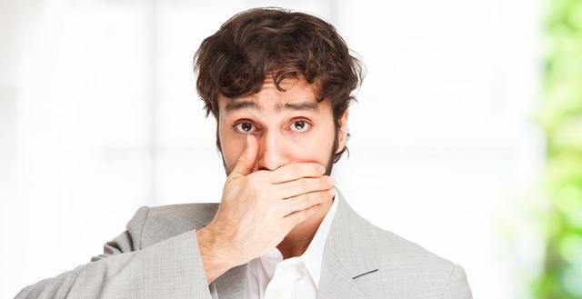 ：退休老领导忠告：这四件事“烂在肚子里”也不能向同事说