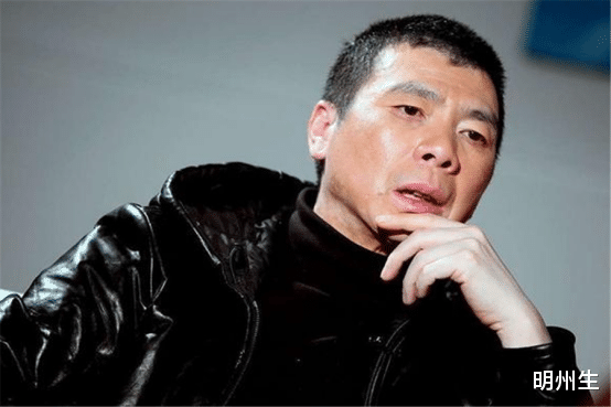 冯小刚|冯小刚与她夜宿8小时：曝光后被丈夫净身出户，多年后查无此人