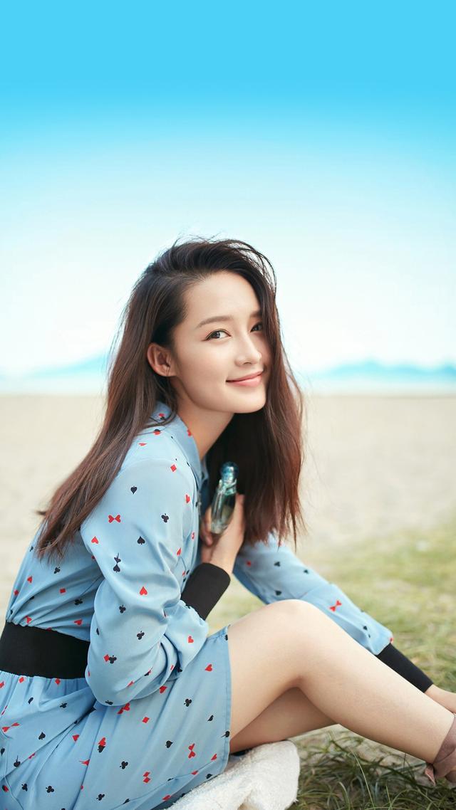 李沁|“鸡腿姑娘”李沁：国家秘密培养9年的人才，为何弃校投身娱乐圈