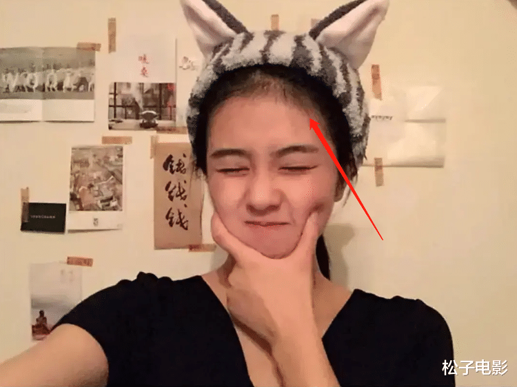 发际线|鞠婧祎同款？白鹿被质疑画发际线，其实是她的胎毛