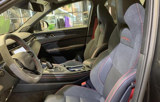 摇号■吉利“黑武士”月底上市，外形酷毙，搭2.0T+爱信8AT，6.7S破百