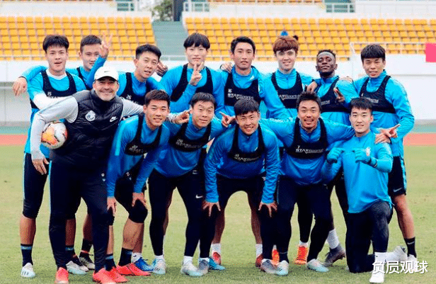 贝尼特斯|贝尼特斯：很自豪球队实现了赛季目标，明年将重返欧洲赛场