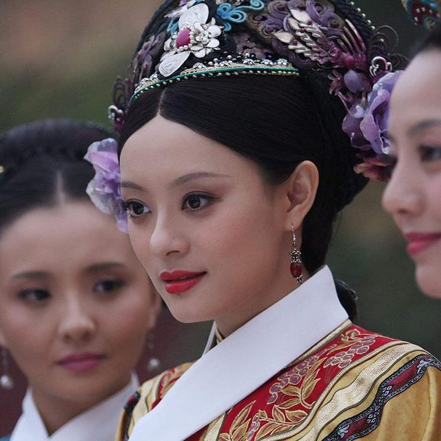 甄嬛|难怪端妃能将一张烂牌打成王炸,你看她私下做了啥?真是老狐狸