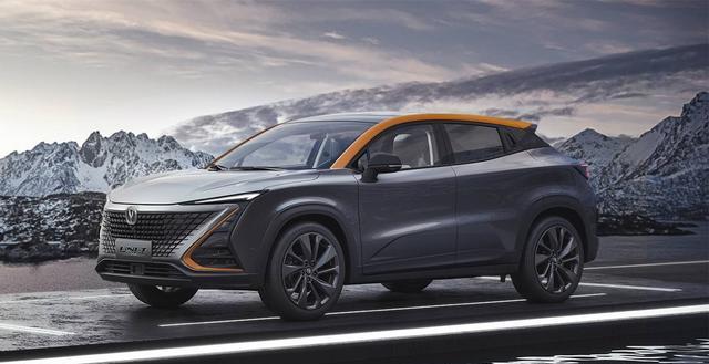 长安CS95|为什么15万预算买SUV，我劝你选国产车？看完这两款车你就明白了