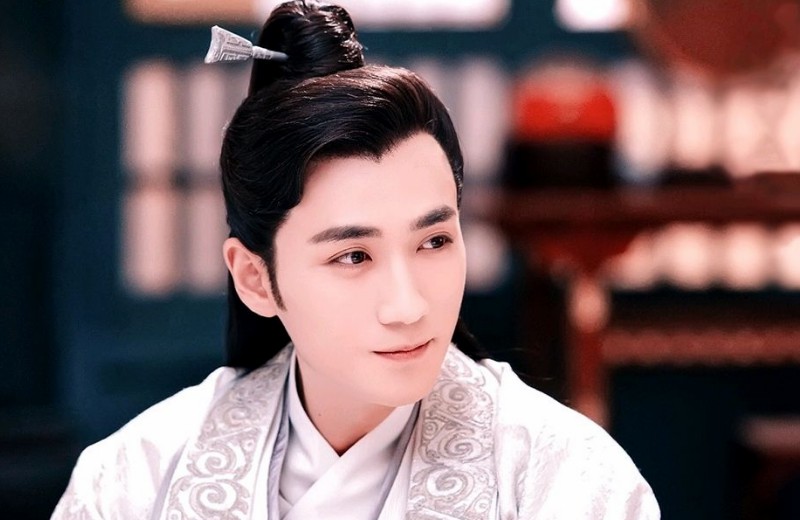 盗墓笔记重启之极海听雷▲《盗墓笔记重启》定档,三叔将剧集改名重启有何深意?