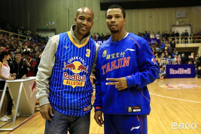 「特尔费尔」NBA最惨球员!哥哥和母亲皆因新冠去世,赚1900万美金有啥用?