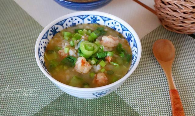 米饭|我的早餐只有1碗粥，却走红朋友圈，网友：剩米饭也能如此惊艳！