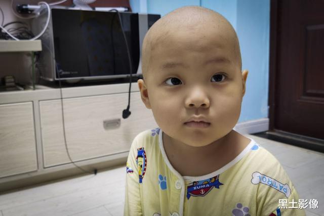 黑土影像|浙江一4岁男孩患重症母亲苦苦支撑，父亲一句话母子感觉要悲剧了