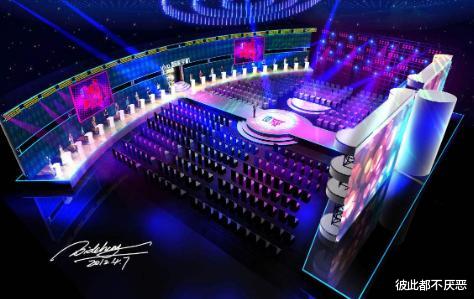 非诚勿扰|非诚勿扰51岁阿姨被34岁小伙抱走，5年过去，两人分道扬镳