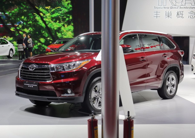 买车:“7座车”与“5座车”区别在哪?很多人买完就后悔了,这是为啥?