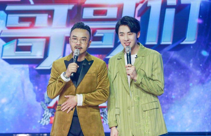 「天天向上」卫视综艺大洗牌!《极限挑战6》收视率2.3%竟是《天天向上》的6倍