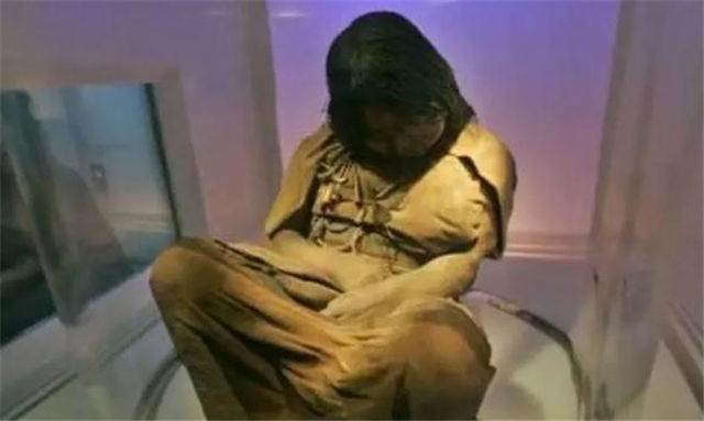 冰封了500年的少女现世,如同睡美人一般,科学家却说非常危险!