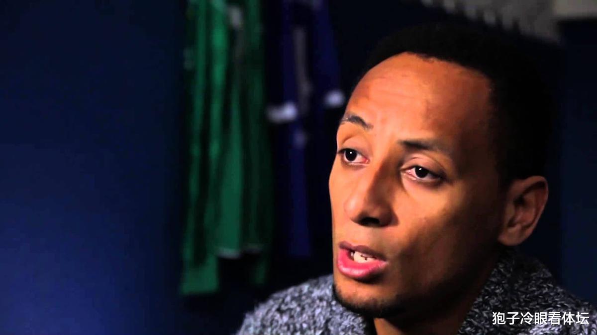 『卡姆』4年前被宣布车祸身亡的豪门后卫 悄然复活 前妻设局没害死他