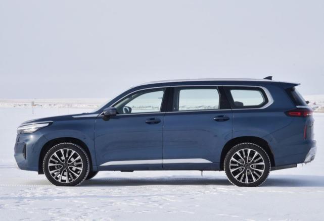 奇瑞|奇瑞又来“硬菜”，星途VX亮相，2.0T引擎，能不能火还要看价格