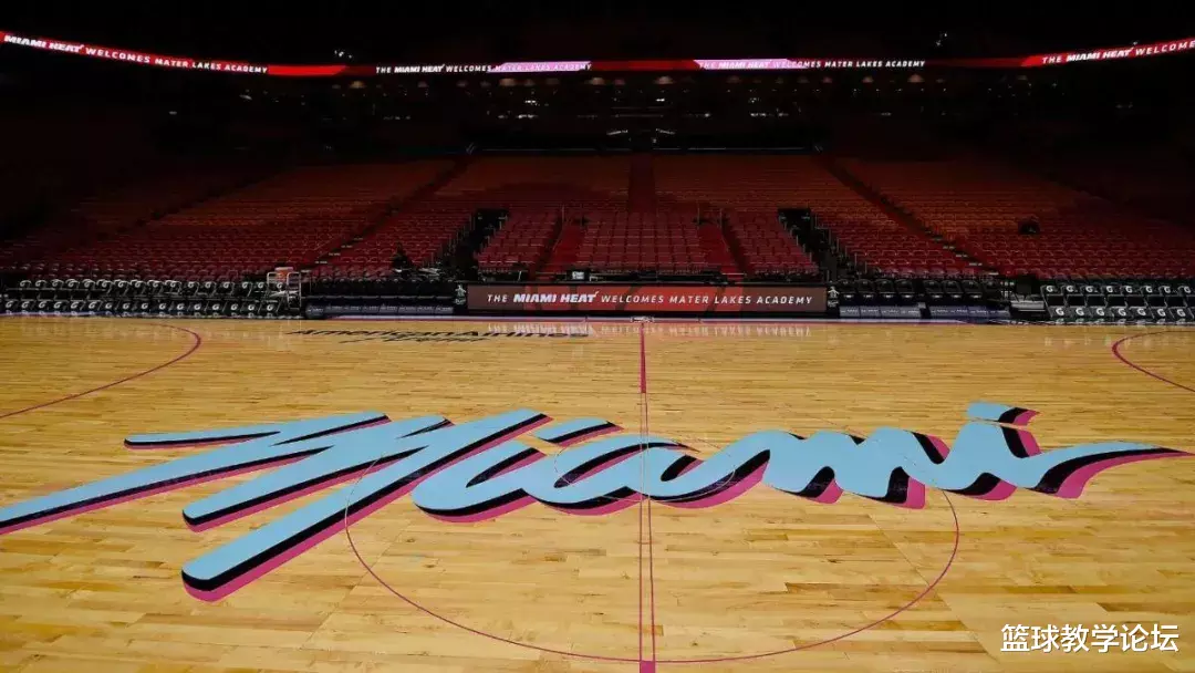 「快船队」快船主力后卫确诊！湖人别高兴得太早！这一次，霍华德也回不来了