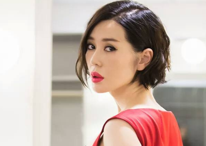 章子怡@她10年夺下8个影后，章子怡却说“不认识”，徐峥一句话霸气地回怼