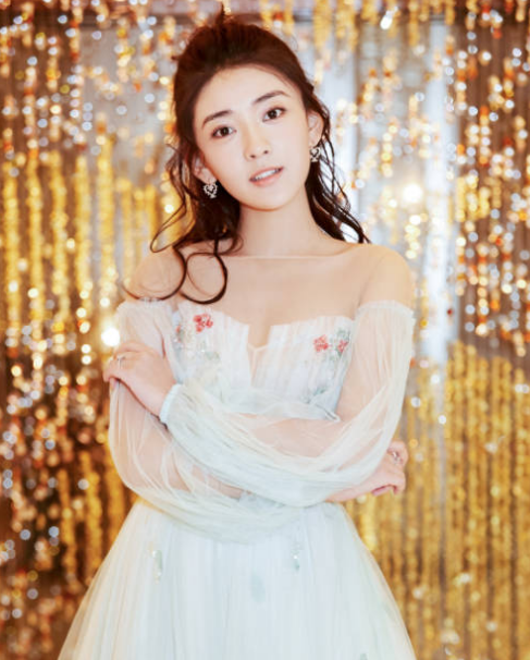 双世宠妃：《双世宠妃》播出3年后，女主依旧不温不火，小丫鬟却“片约不断”