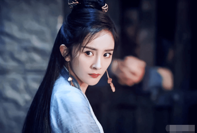 「电视剧」扮演“天下第一美人”的女星：前5位都被吐槽，唯独她实至名归