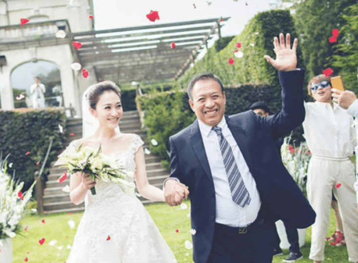 #李小冉#求婚成功!继林心如李小冉之后,又一位女星嫁给自己多年好友