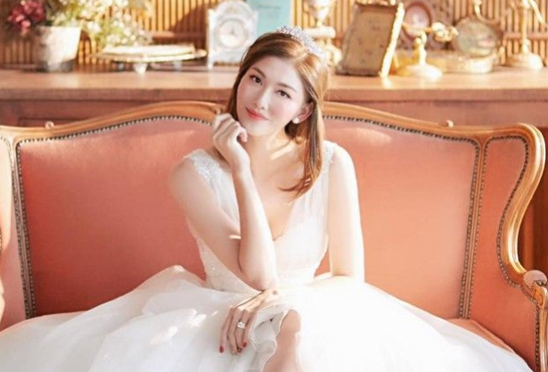 玉女掌门人|香港“玉女掌门人”身体机能23岁，婚后不拍爱情片，怪不得老公宠上天