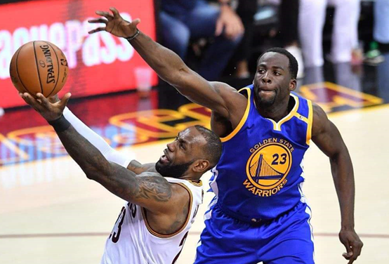 #交易#美媒爆料:独行侠或将开启4换1,格林恐被交易,东契奇有望冲冠