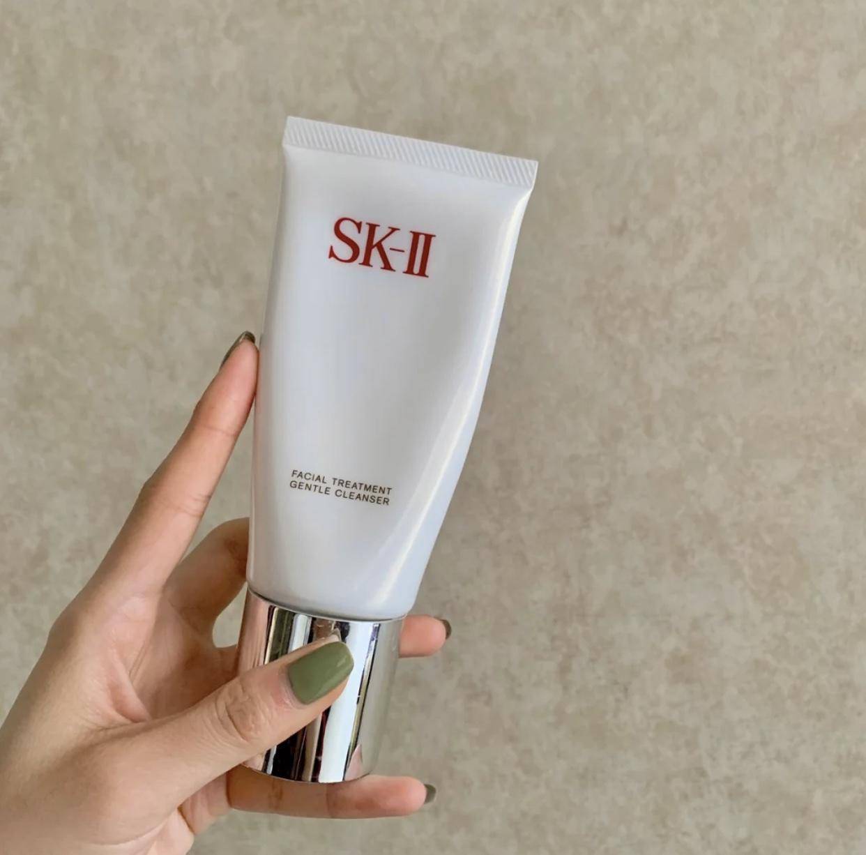 洗面奶■年度热门洗面奶测评大合集：SK2温和不刺激，雅诗兰黛美白提亮