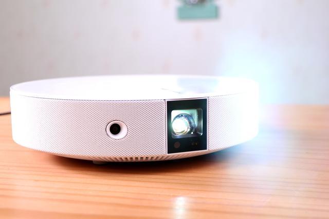 投影仪|英雄联盟S10中国区官方合作伙伴，坚果G9 投影让科技满足你的眼球