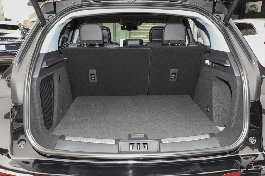 林肯|迟早逼死汉兰达！比奥迪Q5气场强，起步245马力，23万开出60万面子