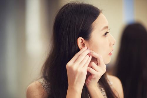 李敏英|李敏英下嫁给李灿,可结婚13天,他砍断她小拇指,踹死腹中孩子