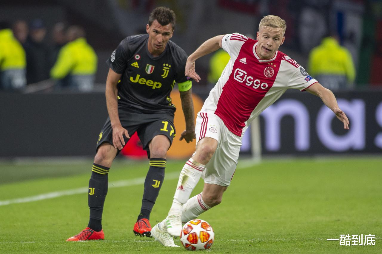 曼联|第一签敲定?英媒爆料曼联接近签下阿贾克斯中场范德贝克