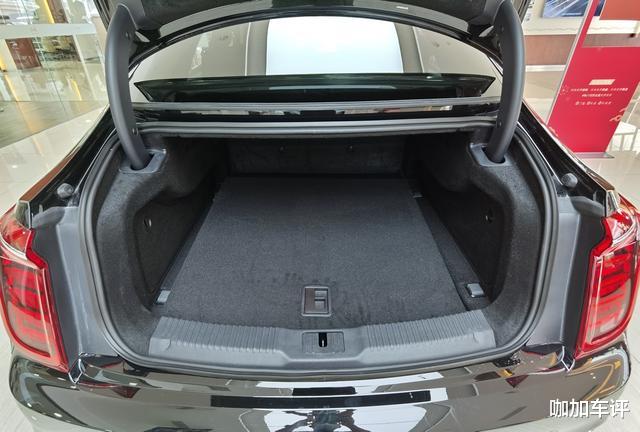 红旗h9|金玉其外——试驾红旗H9