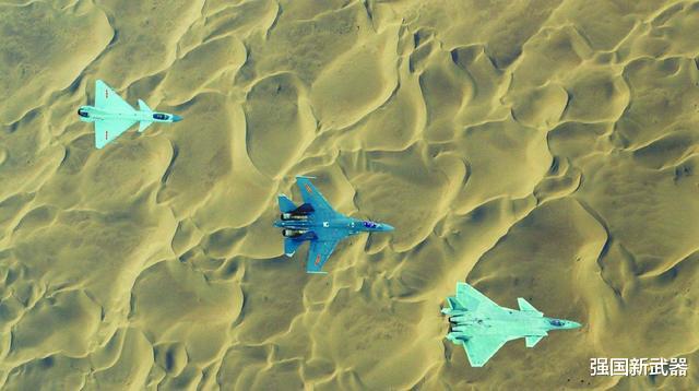 [叙利亚]歼-10C露出“獠牙”的背后，隐藏的是歼-11D的难产，歼-10D将登场