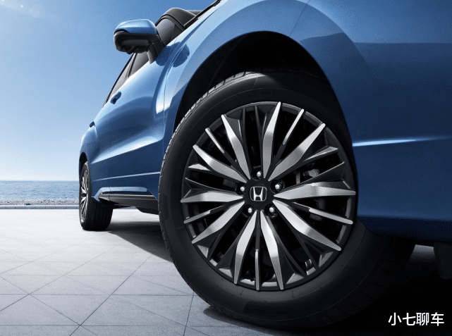 #本田冠道#本田终于拿出“杀手锏”！比汉兰达硬气，车长4米8，配9AT+四驱系统