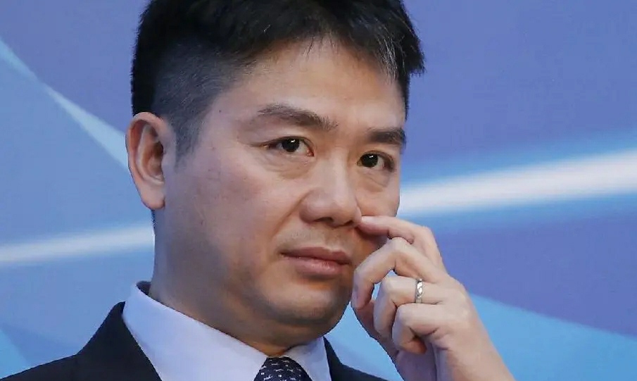 #美团#刘强东无奈，还没应付拼多多，结果后院又杀出一匹黑马，美团狠甩京东