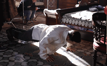 胸肌▲古天乐、黄晓明的胸肌曾出现“雌化”，雄性激素对男性很重要！