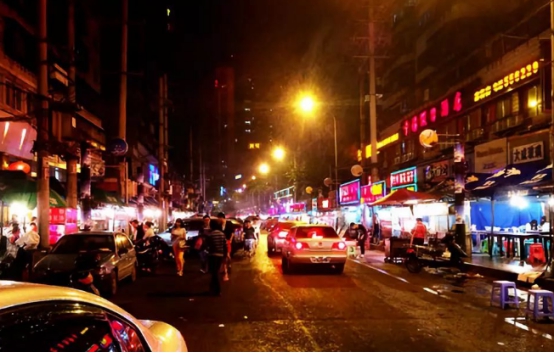 贵阳|贵阳夜市没了，外地游客惜言：再也看不到贵阳热闹夜市街