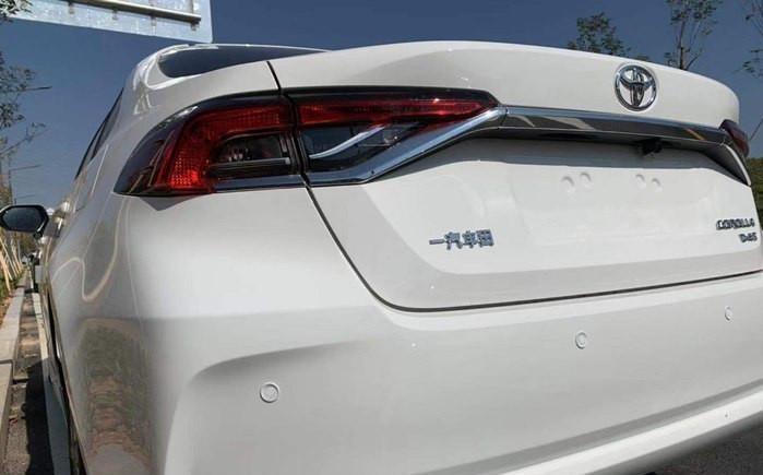 丰田卡罗拉|看了思域和朗逸，最后提了卡罗拉，还不是因为这三个字！