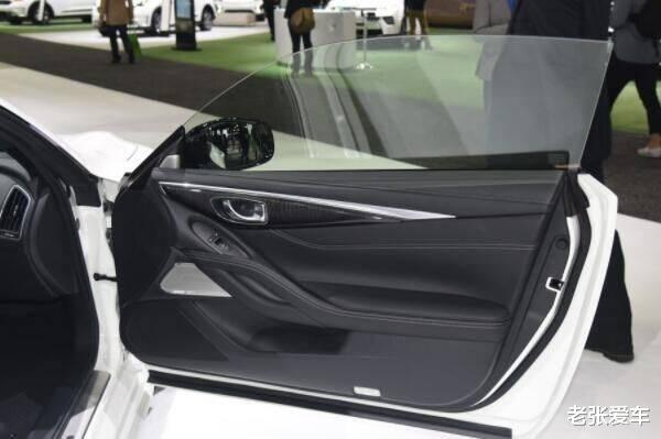 「轿跑」买不起帕拉梅拉就买它，7.1s破百，低至35万，廉价得不像双门轿跑