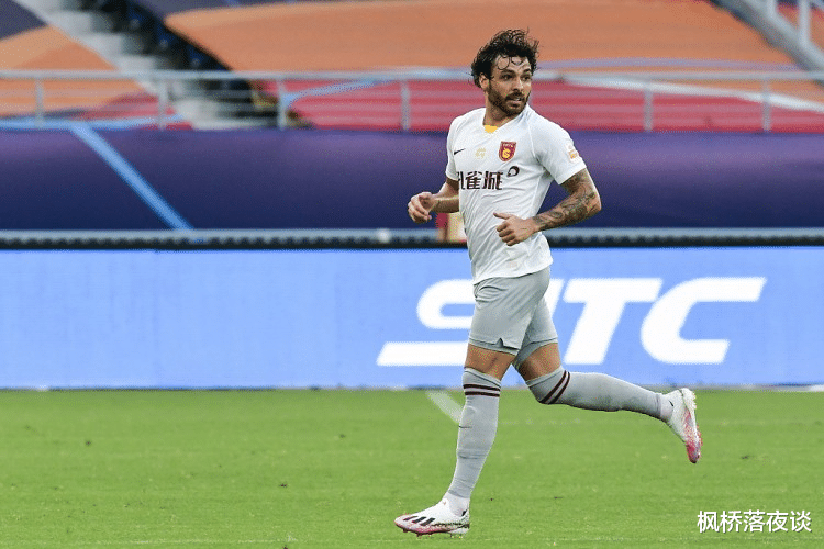 国足|两大外援一个都不放弃！国足中场还有希望，归化还在进行中！