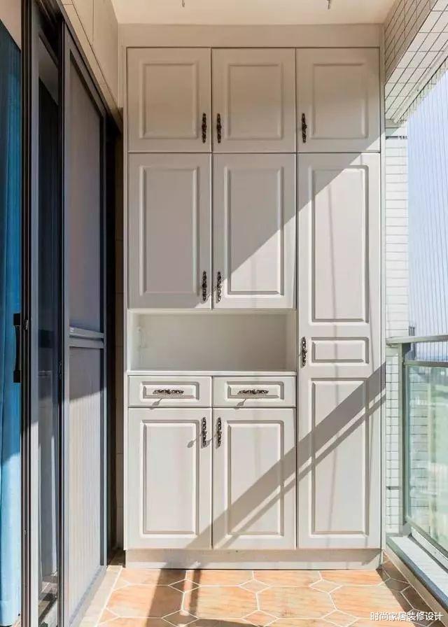 @别看阳台小，利用好这一面墙，等于多出一实用房！