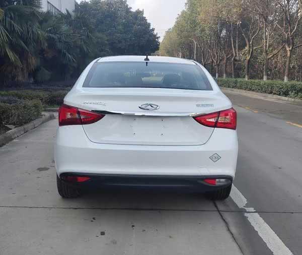 奇瑞艾瑞泽▲奇瑞艾瑞泽5全新改款，1.5T+6AT，车长近4.6米，价格是亮点