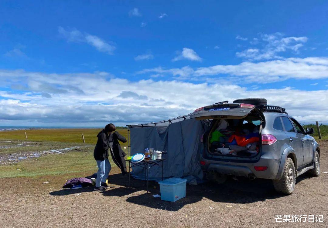 青海湖|广东妹子独自旅行青海，结伴两女一男，露宿青海湖边