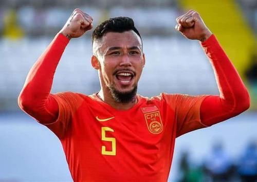 #李昂#从边缘国脚或晋升为主力，苏宁铁卫表现惊艳，李铁其实早就看好他