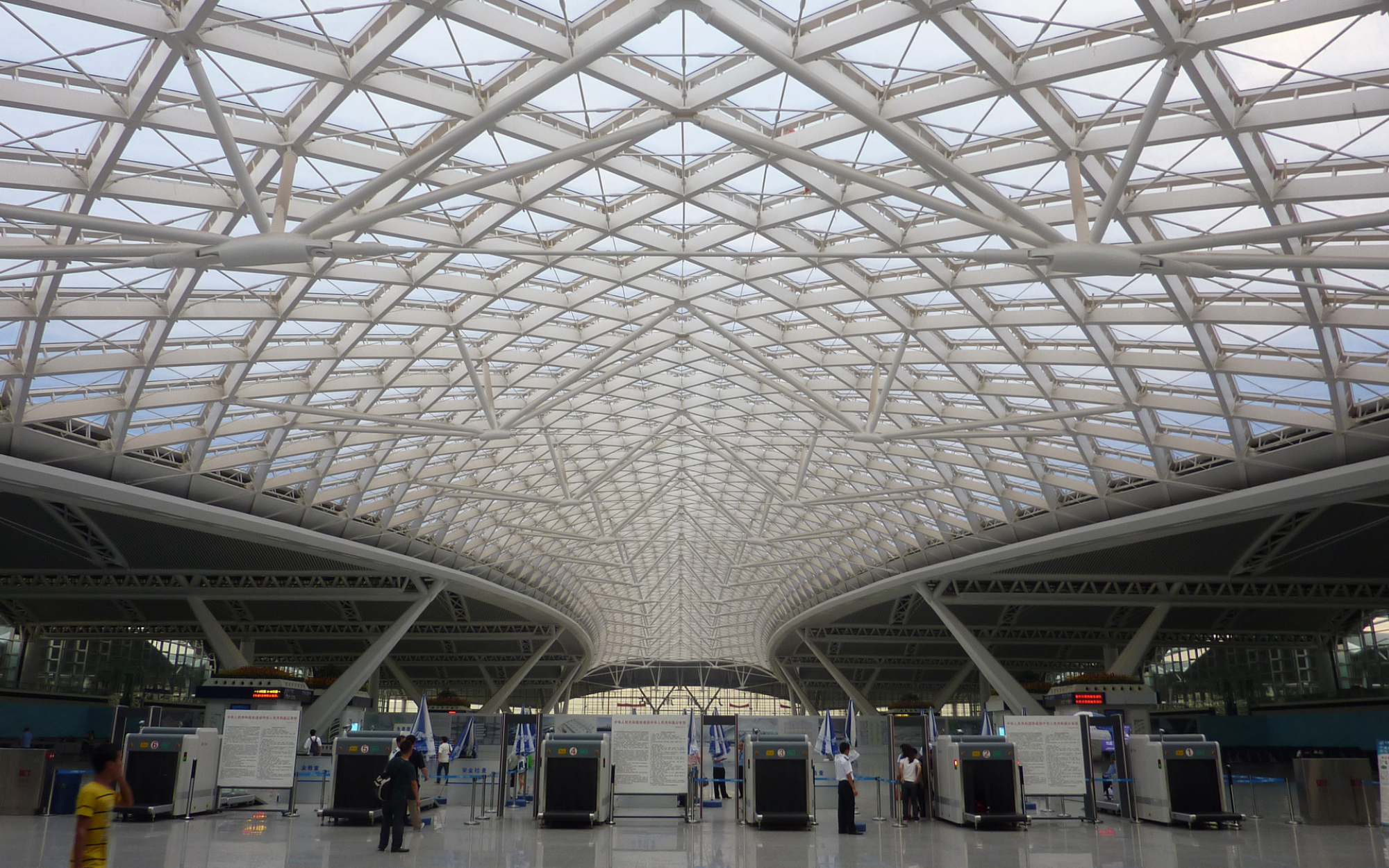 GDP 面积不足新疆1/9大的省：GDP却超越澳大利亚，全球仅12国比这强